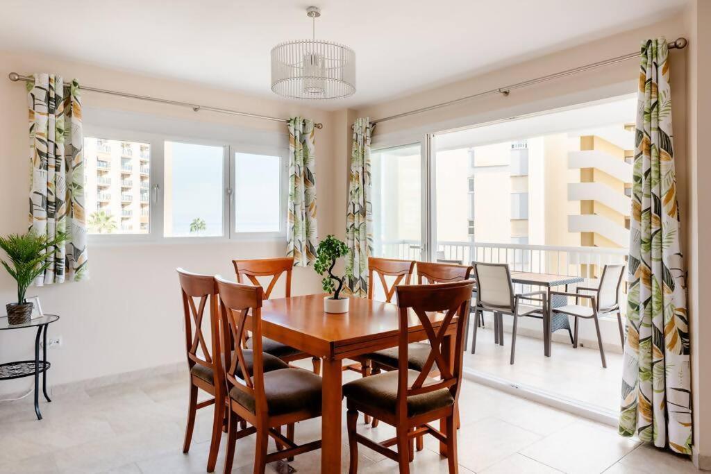 Amplio Con Vistas Al Mar Y Piscina En Benalmadena Appartement Buitenkant foto