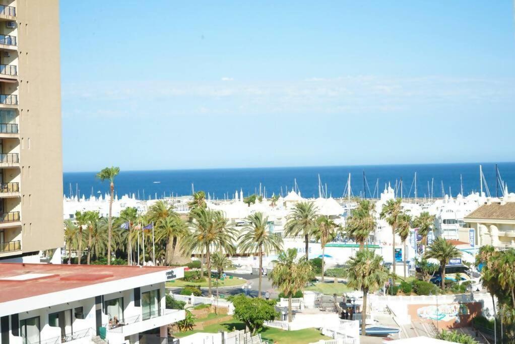 Amplio Con Vistas Al Mar Y Piscina En Benalmadena Appartement Buitenkant foto