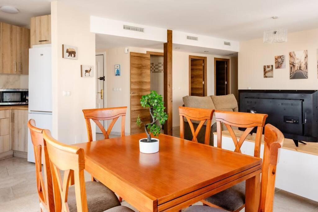 Amplio Con Vistas Al Mar Y Piscina En Benalmadena Appartement Buitenkant foto
