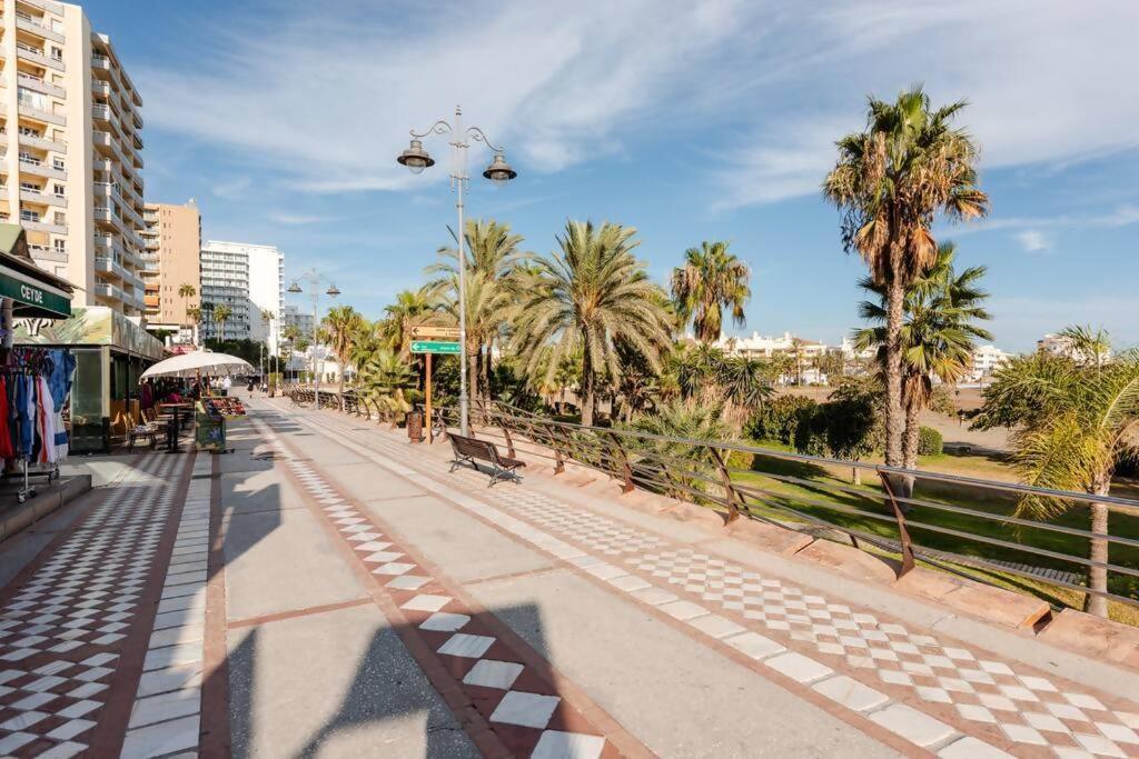 Amplio Con Vistas Al Mar Y Piscina En Benalmadena Appartement Buitenkant foto